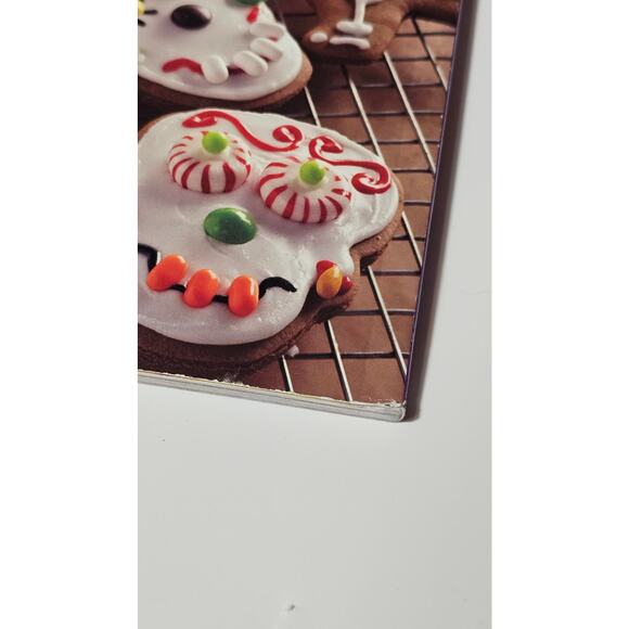 Gooseberry Patch Best of Halloween 2014 Single Issue Magazine - Picture 3 of 6